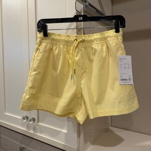 Athleta Pale Yellow Drawstring Athletic Shorts *NWT